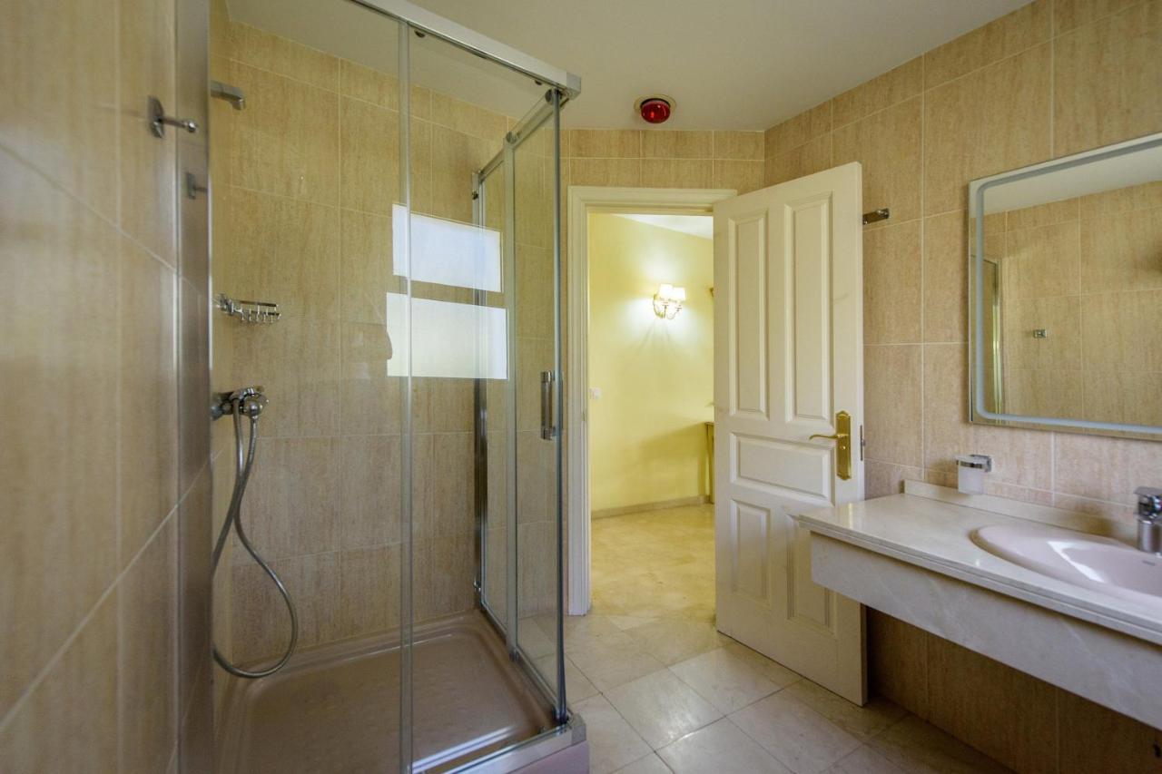 Classical In Elviria Apartamento *